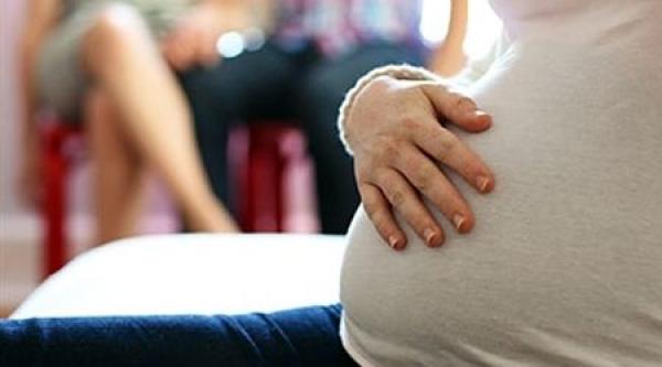 باحثون: الجنين يتعرف على لغته الأم قبل أن يولد!